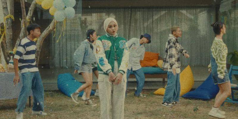 YouTube.com/SalmaSalsabilVEVO